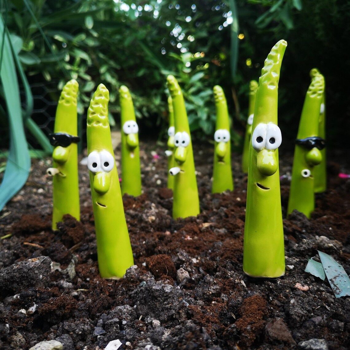 Art Craft Logo - Garden Stakes Plant Logo Resin Craft