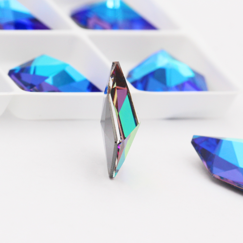 Astrobox K9 Ice Cube Crystal S - đánh giá và giá Art Craft Upholstery